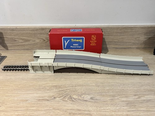 Triang minic motorways rm921 - minic,
