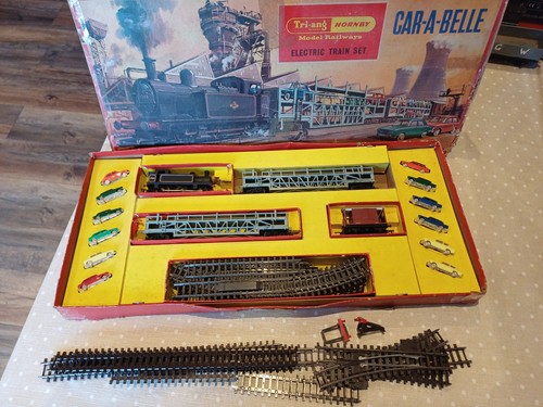 Triang hornby rs62 car belle - hornby,