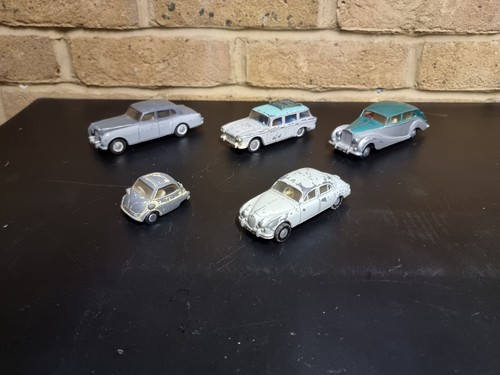 Spot triang cars 5 - triang,