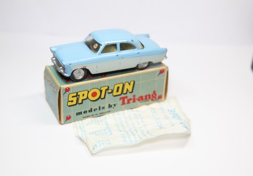 Triang spot 100 - on,