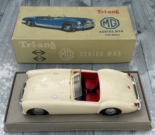 Triang mga white - triang, mg