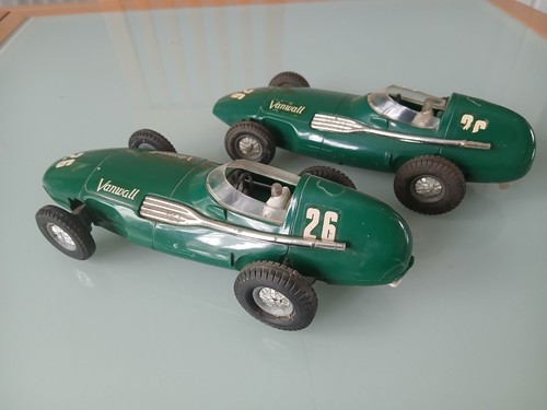 Lot triang minic vanwall - 2,