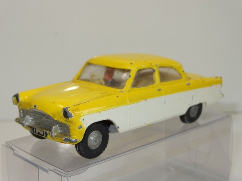 Triang spot 100 ford - triang, on